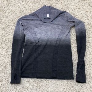 Ivivva girls grey and black long sleeve top